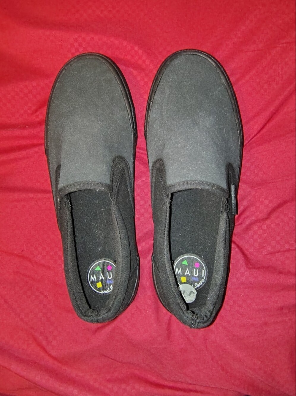 NWOT Maui And Sons Men's Size 9.5 Black Slip-Ons